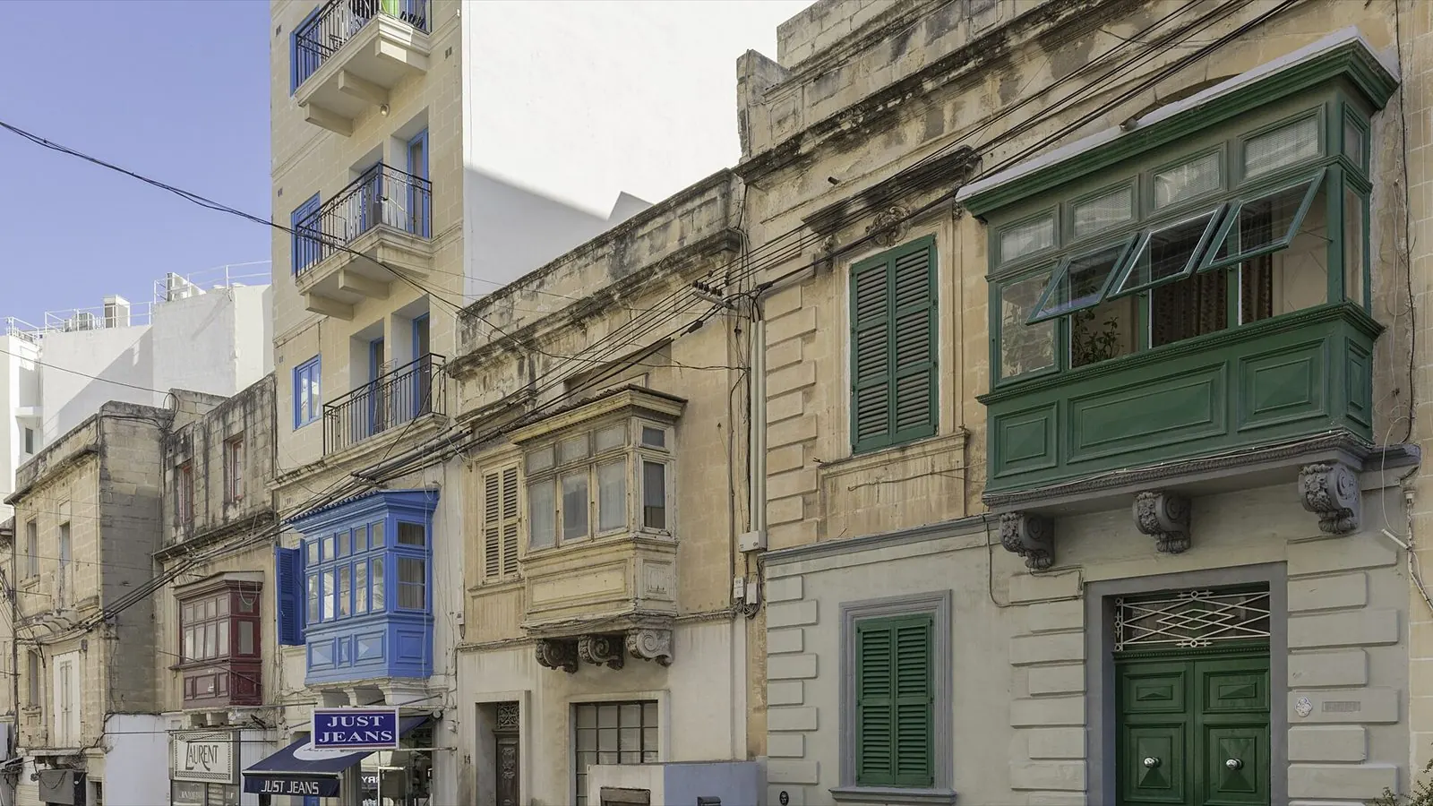 File photo: Triq Manwel Dimech, Sliema. Photo: Diego Delso / Wikimedia Commons, CC BY-SA 4.0.